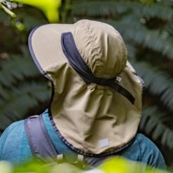 Sunday Afternoons Bug-Free Adventure Hat 14 Sunday Afternoons Bug-Free Adventure Hat -Suday afternoons bug free adventure hat dark khaki male2 ss20 2400px