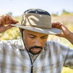 Sunday Afternoons Bug-Free Cruiser Net Hat -Suday afternoons bug free cruiser net hat lifestyle 3