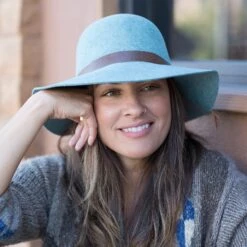 Sunday Afternoons Taylor Hat -Suday afternoons taylor hat heathered ice blue fw18