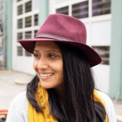 Sunday Afternoons Tessa Hat 15 Sunday Afternoons Tessa Hat -Suday afternoons tessa hat burgundy female fw20 2500px